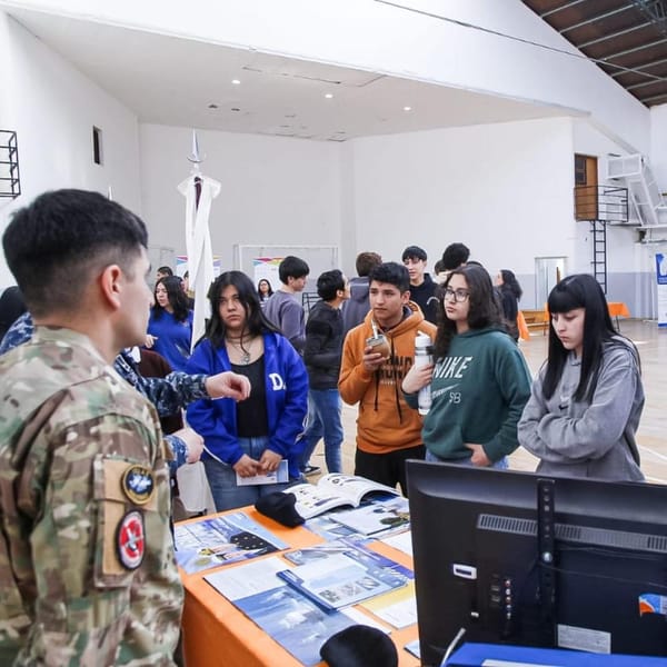 Expo Carreras y Oficios 2025 impulsa la juventud fueguina