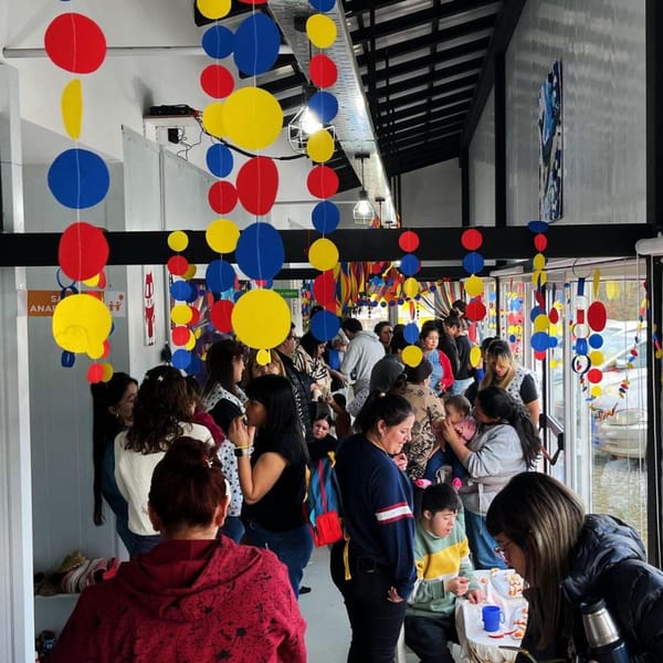 Celebración infantil en Ushuaia con kermés multijuegos
