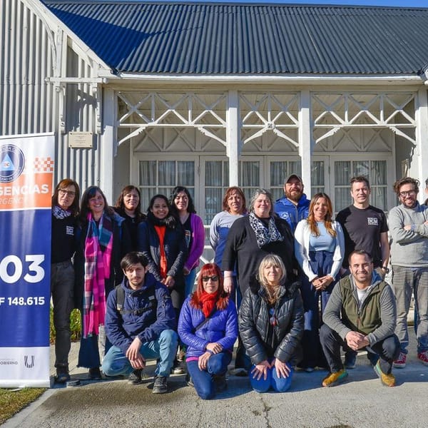Ushuaia suma equipamiento y capacitación en emergencias