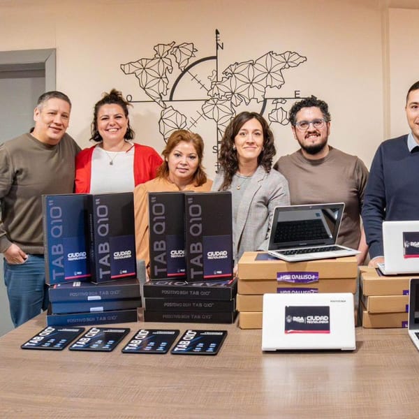 Fundación El Buen Pastor recibe recursos tecnológicos en Río Grande
