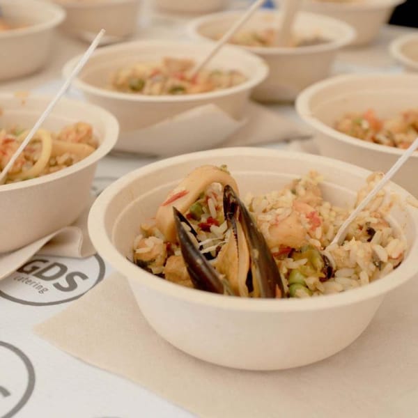 Ushuaia celebra su 141° con paella gigante y más de 15 mil porciones