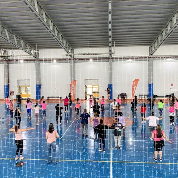 Río Grande: Jornada de Zumba y Yoga por el Mes de las Maternidades