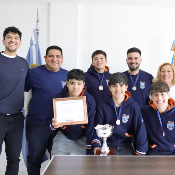 La Provincia homenajea al campeón argentino Sub-16 de hockey pista