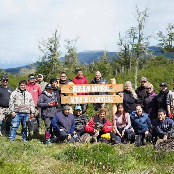 Cuidado ambiental en Tolhuin: jornada de limpieza y señalización en Altos de la Montaña