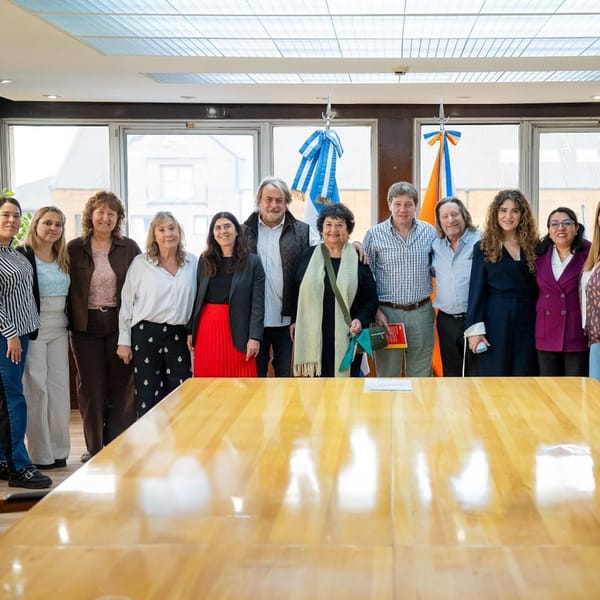 Mellela recibe a referentes tras éxito del Congreso de DDHH